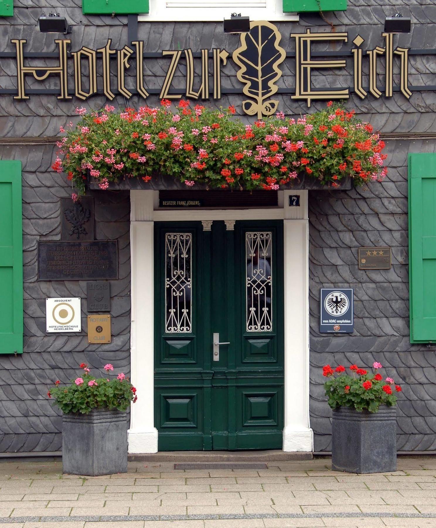 Hotel Zur Eich Wermelskirchen Exteriör bild